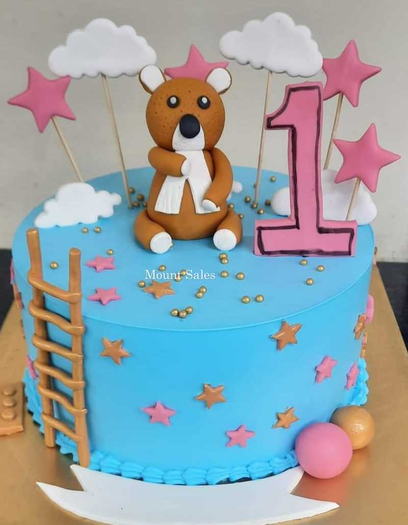 Premium RED N White Velvet Cake